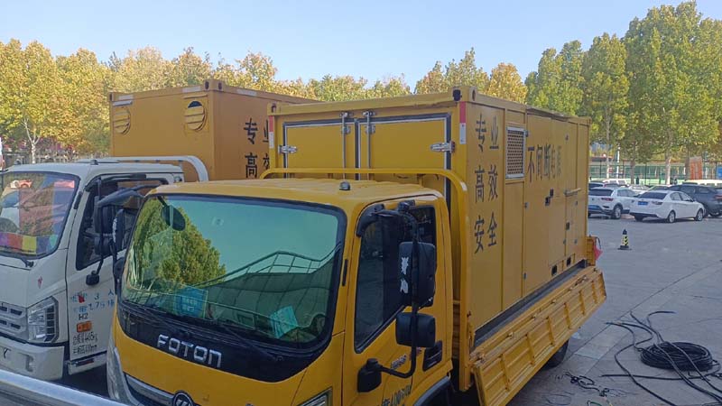 东凤镇柴油发电机组和UPS电源如何配合工作？