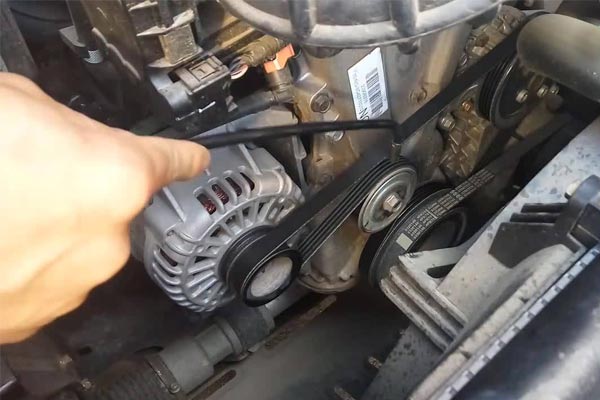 东凤镇转速传感器的工作原理是什么？